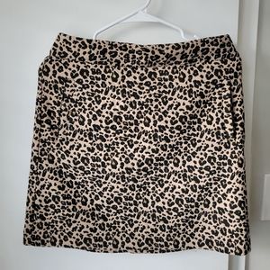 Cheetah mini skirt 🐆